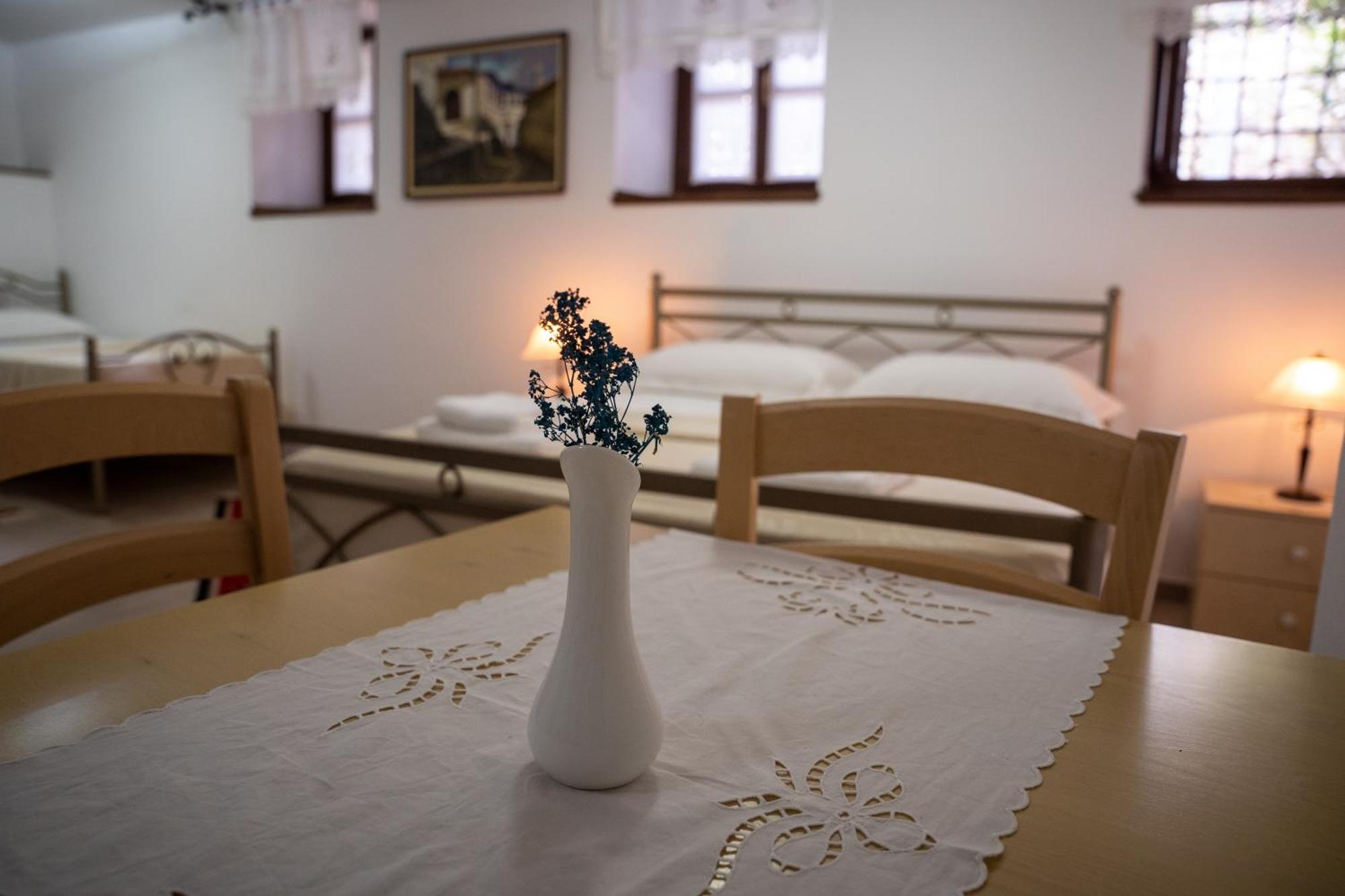 Hotel Borklad Berati Quarto foto